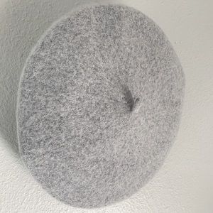 NWT Gray Halogen Beret